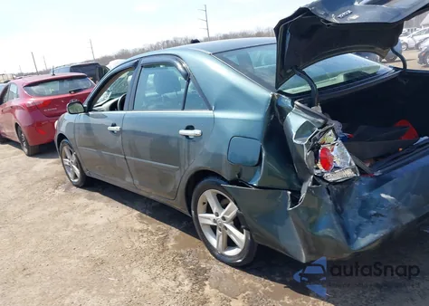 2005 Toyota Camry Le V6 from USA, damaged, VIN 4T1BF32K25U088844